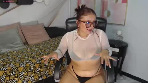 cherry online show from February 26, 2025, 7:49 pm