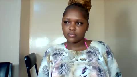 Goddess online show from November 28, 2025, 7:11 am