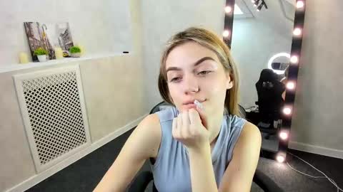 Snapshot of cherry_pr1ce chatting on December 20, 2024, 1:14 am cherry_pr1ce online show from December 20, 2024, 1:14 am