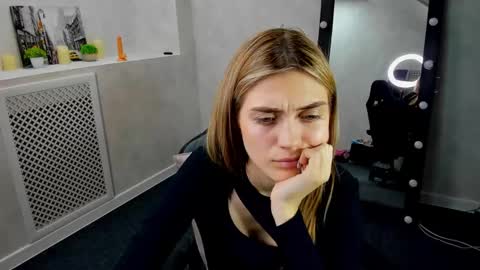 Snapshot of cherry_pr1ce chatting on December 20, 2024, 10:27 am cherry_pr1ce online show from December 20, 2024, 10:27 am