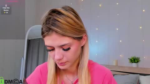 Snapshot of cherry_pr1ce chatting on September 23, 2025, 10:46 pm cherry_pr1ce online show from September 23, 2025, 10:46 pm