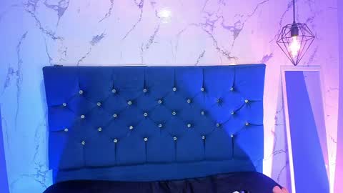 Catalina online show from April 21, 2026, 3:57 am