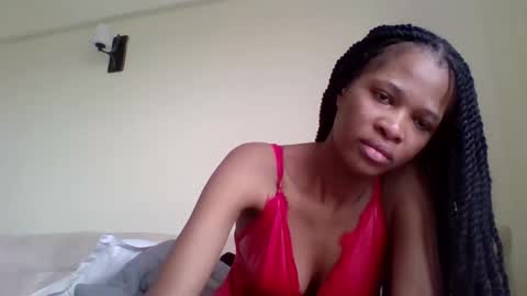 Snapshot of cherryblossom2002 chatting on January 17, 2026, 12:32 pm Cherryblossom2002 online show from January 17, 2026, 12:32 pm