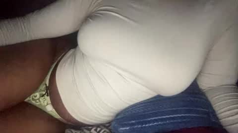 cherryb online show from October 21, 2025, 7:14 pm