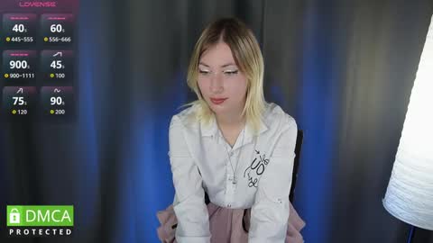 Snapshot of cherryblossomvibe chatting on May 30, 2026, 7:38 am Cherry online show from May 30, 2026, 7:38 am