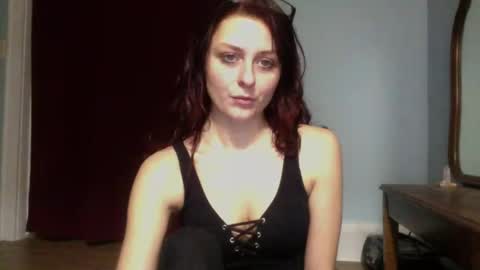 Snapshot of cherryblushxo chatting on January 3, 2025, 12:43 am cherryblushxo online show from January 3, 2025, 12:43 am