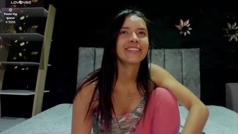 Snapshot of cherrybombs_ chatting on May 1, 2026, 3:55 am Cherry online show from May 1, 2026, 3:55 am