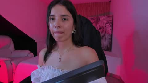 Snapshot of cherrybombs_ chatting on May 22, 2026, 2:08 am Cherry online show from May 22, 2026, 2:08 am
