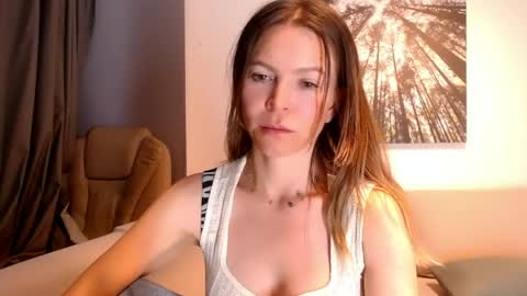 Anna online show from April 13, 2026, 1:33 am