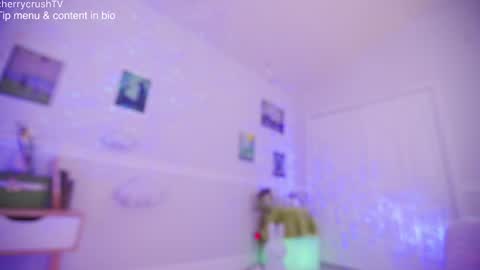 Cherry Crush  online show from February 16, 2026, 8:49 pm