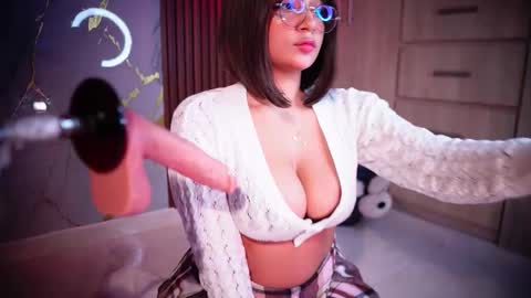 Cherry  online show from March 17, 2026, 2:27 am