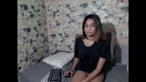 Snapshot of cherryindian694u chatting on May 28, 2026, 7:05 am leah is the name online show from May 28, 2026, 7:05 am