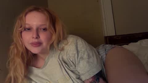 cherrykitten11 online show from February 27, 2026, 5:18 am