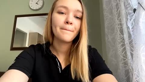 Lei online show from December 21, 2025, 9:05 am