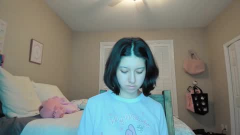 cherrycute666 online show from January 6, 2026, 4:49 am