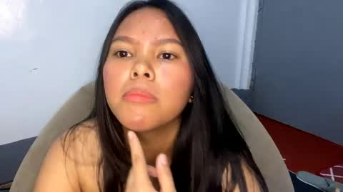 Snapshot of cherrynovax chatting on June 4, 2026, 3:51 pm Bella online show from June 4, 2026, 3:51 pm
