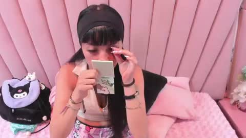 cherrysweetl_ online show from June 27, 2026, 2:23 pm