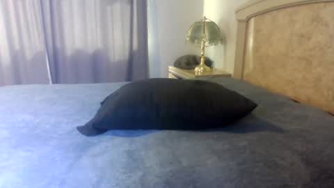 Cherryxoxo99  online show from April 22, 2026, 9:38 pm