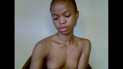 Snapshot of cherryxpussy chatting on February 28, 2025, 8:20 am cherryxpussy online show from February 28, 2025, 8:20 am