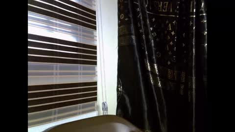 Snapshot of cherryxpussy chatting on March 11, 2025, 10:51 am cherryxpussy online show from March 11, 2025, 10:51 am