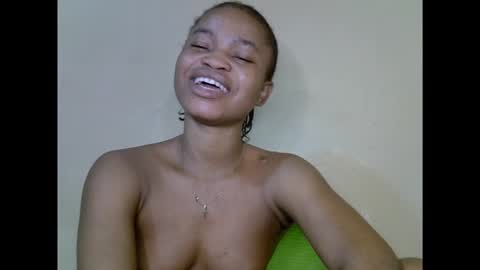 Snapshot of cherryxpussy chatting on October 6, 2025, 10:56 am cherryxpussy online show from October 6, 2025, 10:56 am