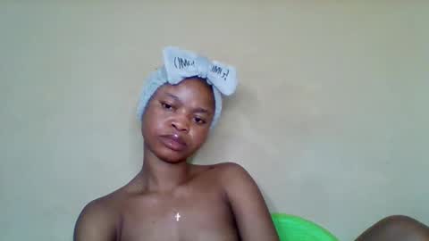 Snapshot of cherryxpussy chatting on November 27, 2025, 2:57 am cherryxpussy online show from November 27, 2025, 2:57 am