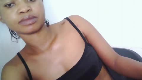 cherryxpussy online show from April 24, 2026, 12:35 am