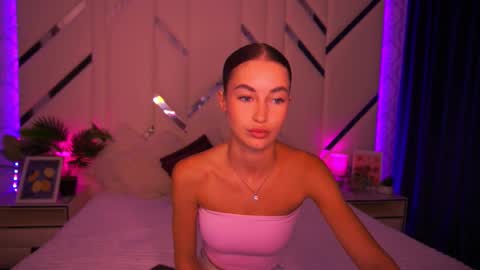 Snapshot of cherryylulu chatting on September 18, 2025, 6:48 am cherryylulu online show from September 18, 2025, 6:48 am