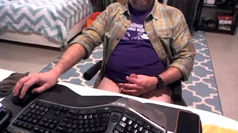 Snapshot of chesbayboy chatting on January 17, 2026, 4:50 am chesbayboy online show from January 17, 2026, 4:50 am