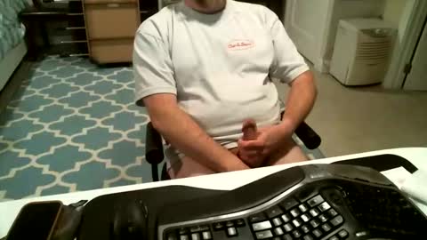 Snapshot of chesbayboy chatting on February 28, 2026, 5:08 am chesbayboy online show from February 28, 2026, 5:08 am