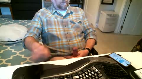 Snapshot of chesbayboy chatting on April 7, 2026, 6:30 pm chesbayboy online show from April 7, 2026, 6:30 pm