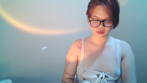 Snapshot of chesca_sweetie chatting on February 17, 2026, 1:29 pm chesca online show from February 17, 2026, 1:29 pm