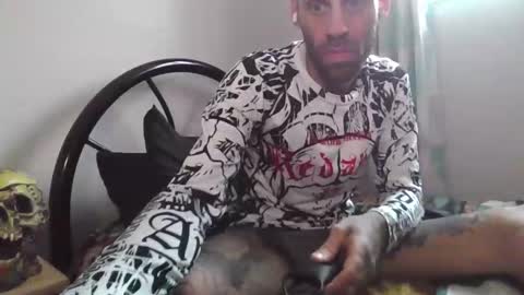 Snapshot of chev1981 chatting on November 6, 2025, 10:10 pm Chevy online show from November 6, 2025, 10:10 pm