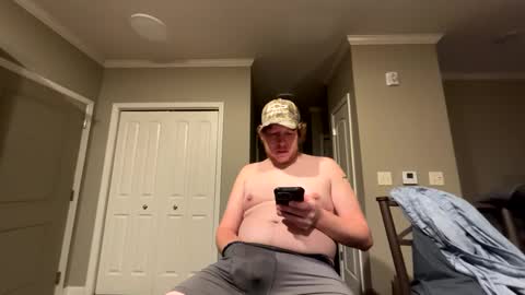 chevycamaro1978 online show from December 16, 2024, 3:19 am