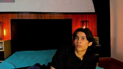 Snapshot of cheys_mast chatting on July 15, 2026, 1:05 pm Cheys online show from July 15, 2026, 1:05 pm