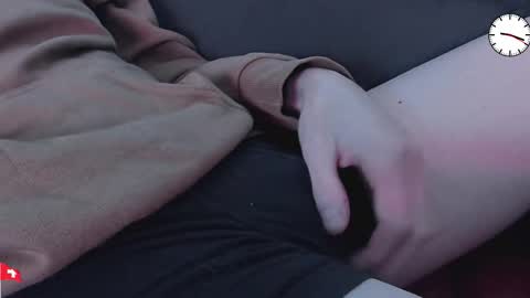 Grey online show from October 12, 2025, 7:18 am