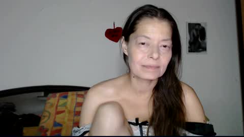 Chiara online show from September 22, 2025, 8:22 pm