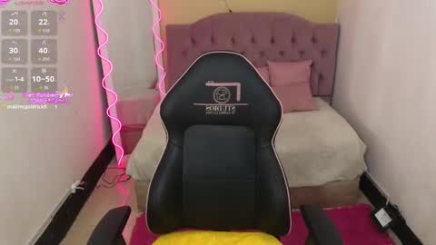 Chiara  online show from November 20, 2025, 2:45 am