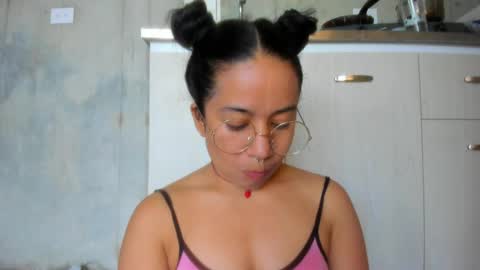 Chiara fustox online show from April 26, 2026, 3:21 pm