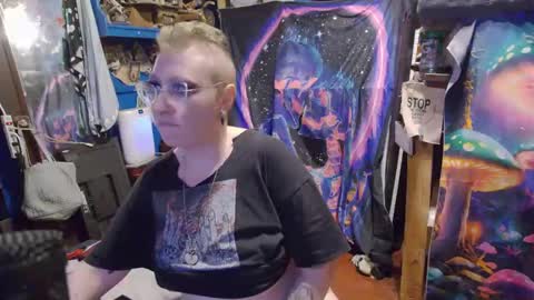 CurvySiren online show from September 26, 2025, 8:07 am