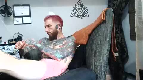 chiarov online show from April 24, 2026, 1:02 pm