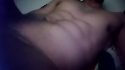 chicocolombi online show from April 18, 2026, 7:12 am