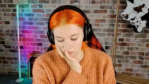 Bella online show from September 9, 2025, 5:29 am