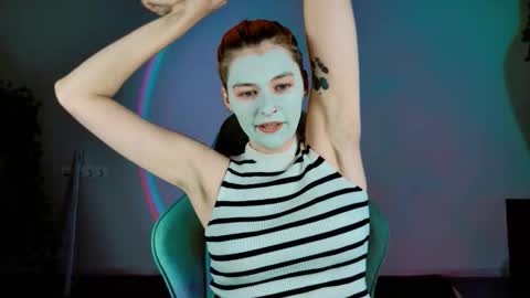 Bella online show from November 28, 2025, 9:12 am