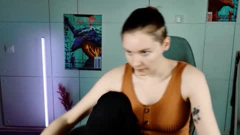 Bella online show from February 2, 2026, 9:19 am