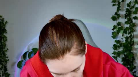 Bella online show from March 5, 2026, 9:05 am