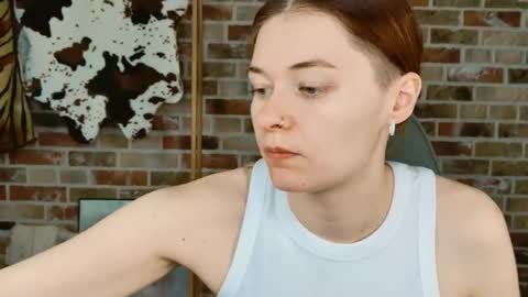 Bella online show from April 24, 2026, 9:01 am