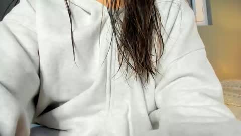 yoursensualparadise online show from October 30, 2025, 11:11 am