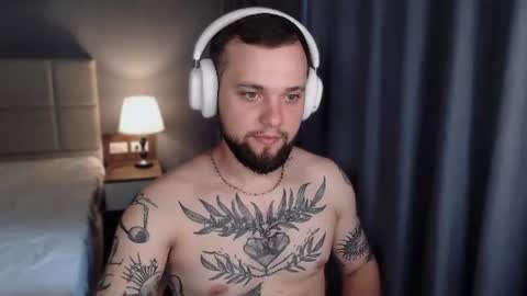 Snapshot of chilly__willy chatting on July 3, 2026, 12:50 am Mark online show from July 3, 2026, 12:50 am