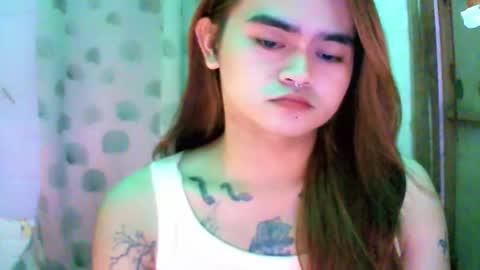 chinny_fuckdoll online show from January 12, 2026, 10:53 am